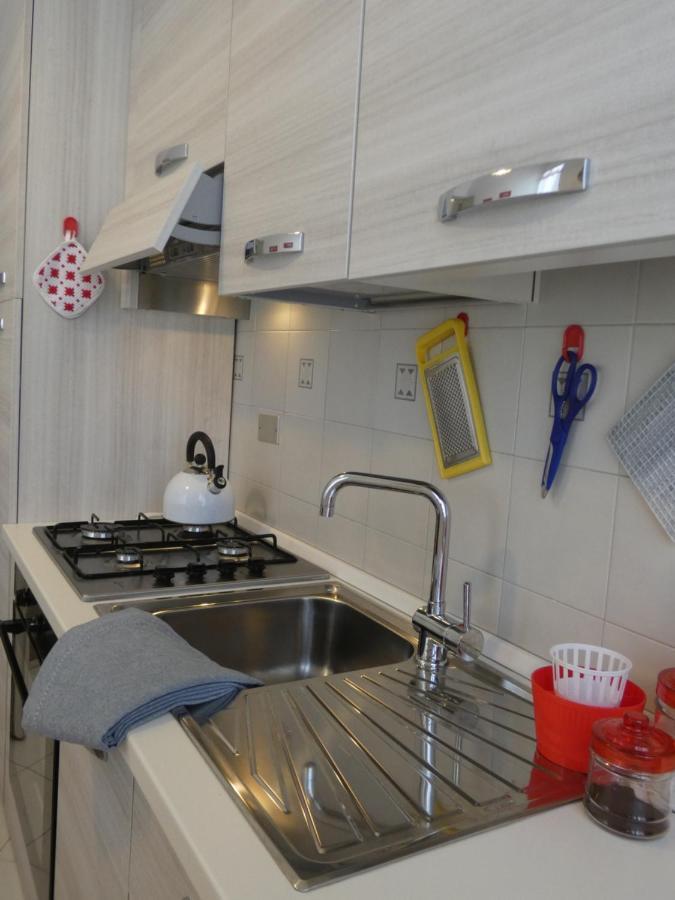 La Vela Blu Apartment Специя Екстериор снимка