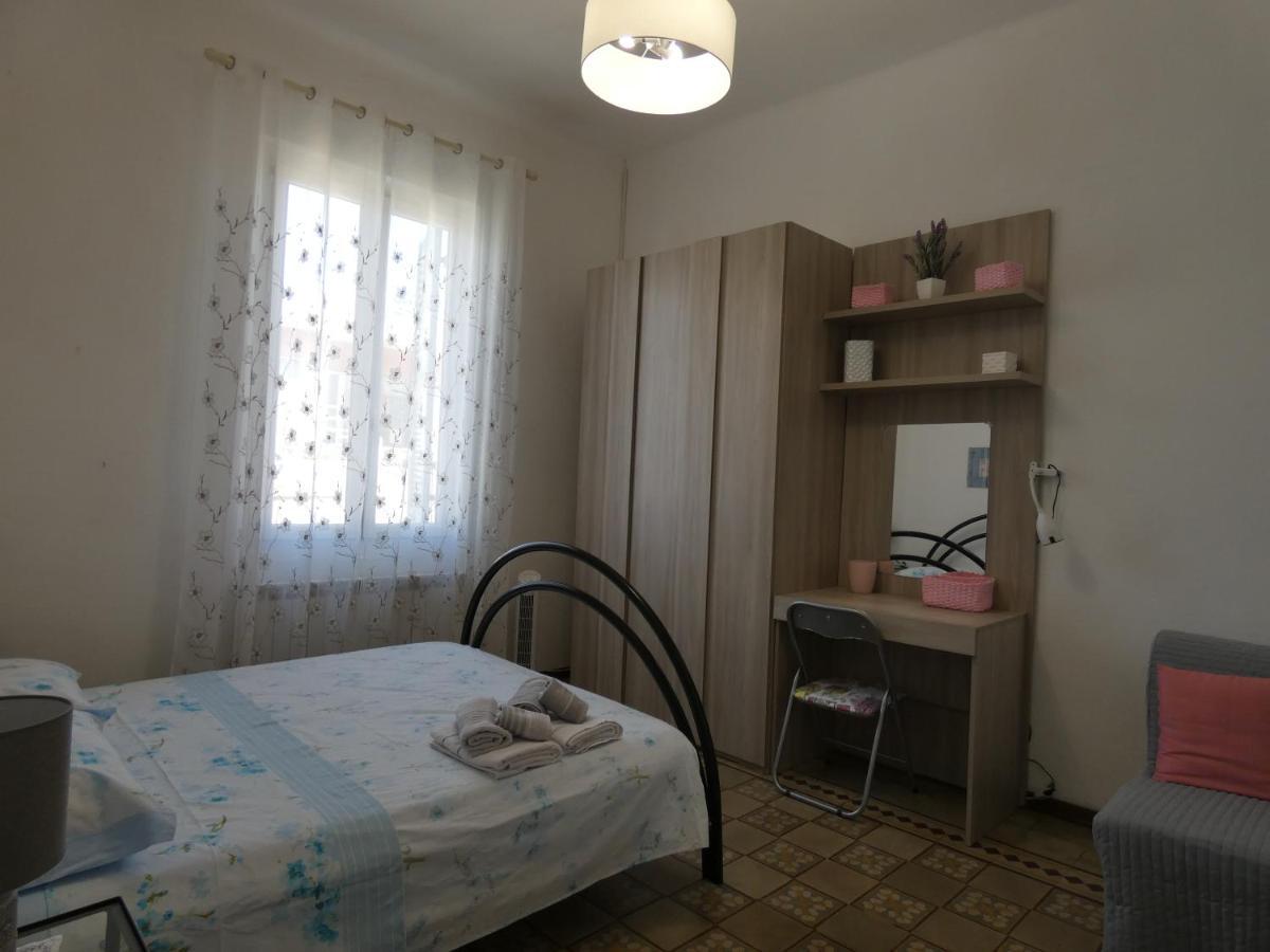 La Vela Blu Apartment Специя Екстериор снимка
